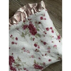 Original Rare Simply Shabby Chic Target King Floral Ruffle Satin Floral Blanket